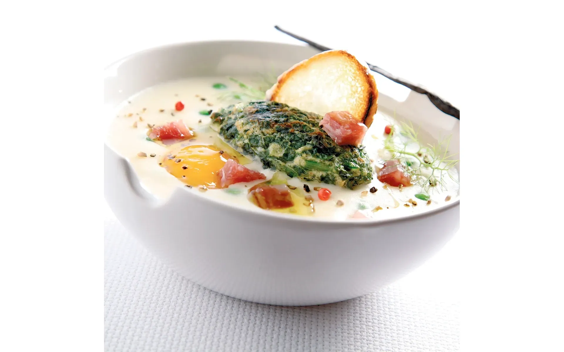 Coppa di piselli Orogel: un modo originale e gustoso per servire i piselli freschi.