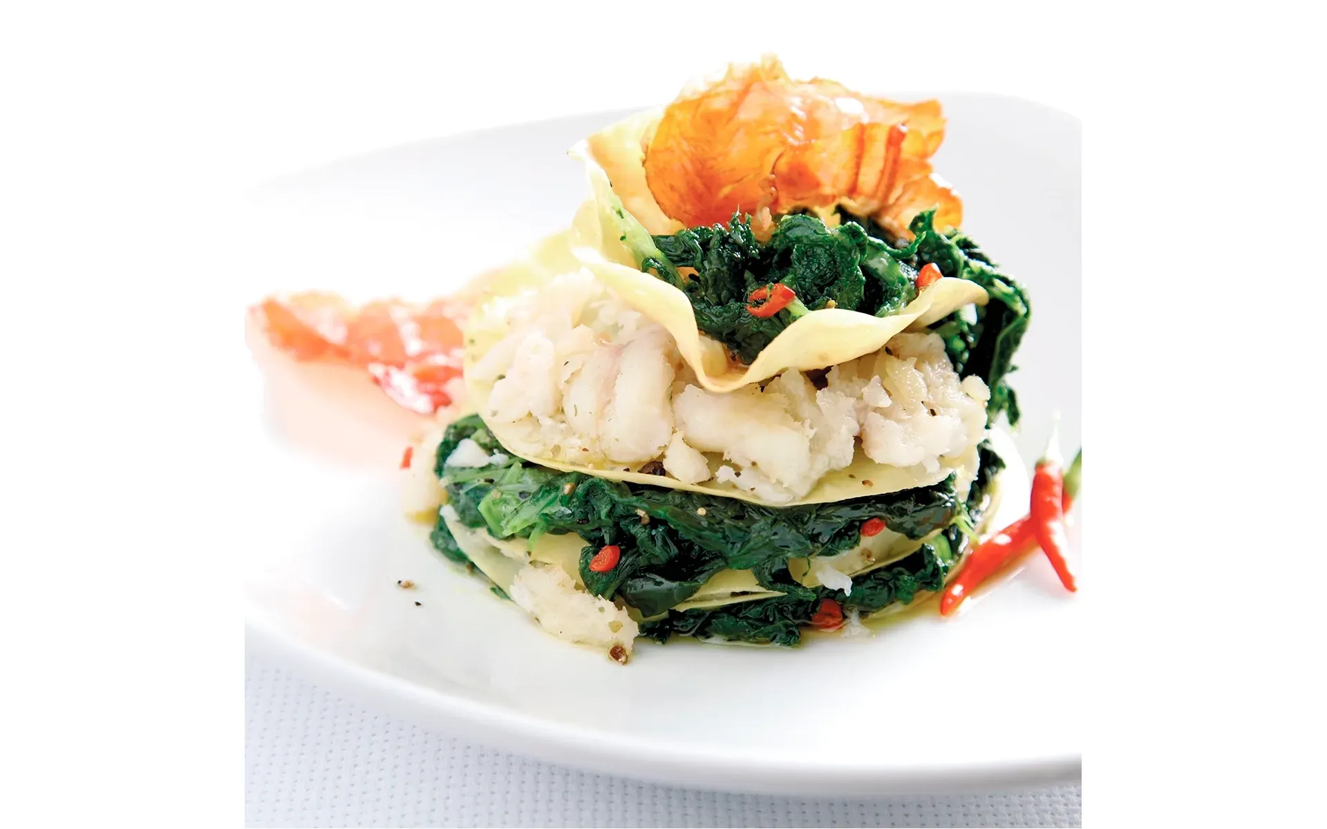 Lasagna aperta Orogel: una versione creativa e destrutturata della classica lasagna, qui con gamberi.