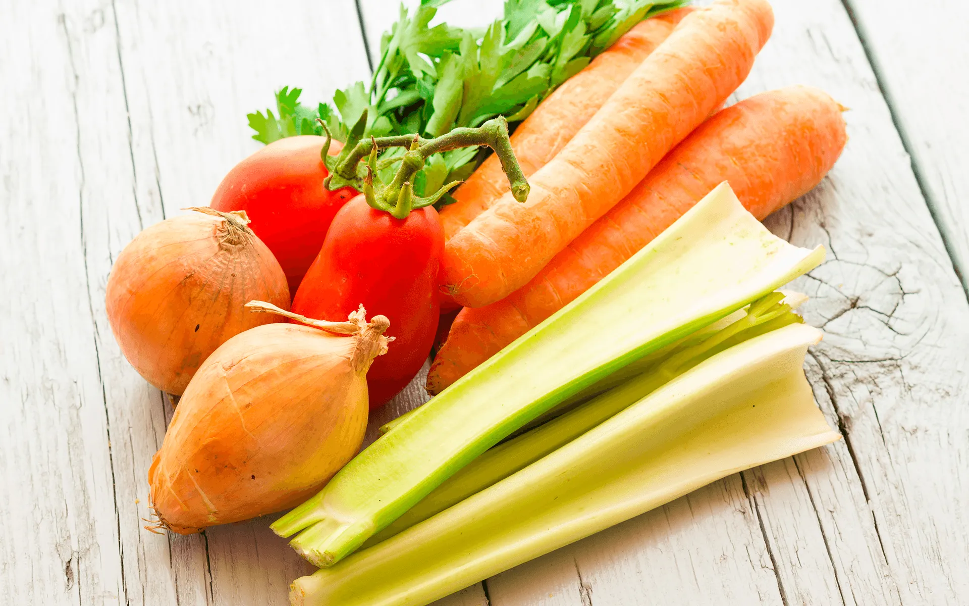 Minestrone Leggero Orogel, un mix di verdure per un pasto sano e ipocalorico.