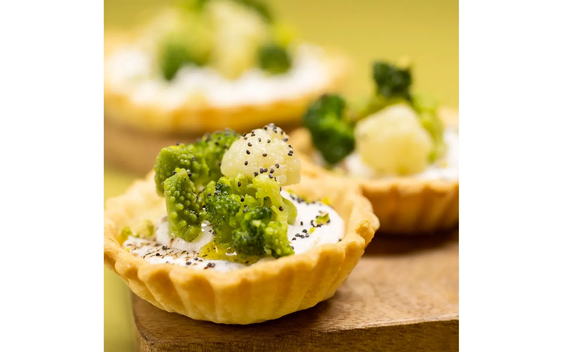 Mini tartellette Orogel, magari con un ripieno di broccoli o altre verdure, un finger food elegante.
