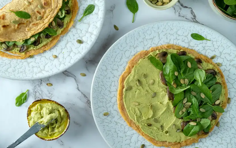 Lenticchie, broccoli e spinaci sono alcuni tra gli alimenti ricchi di fibra: scopri i cibi ad alto contenuto di fibre e come portarli a tavola con regolarità.