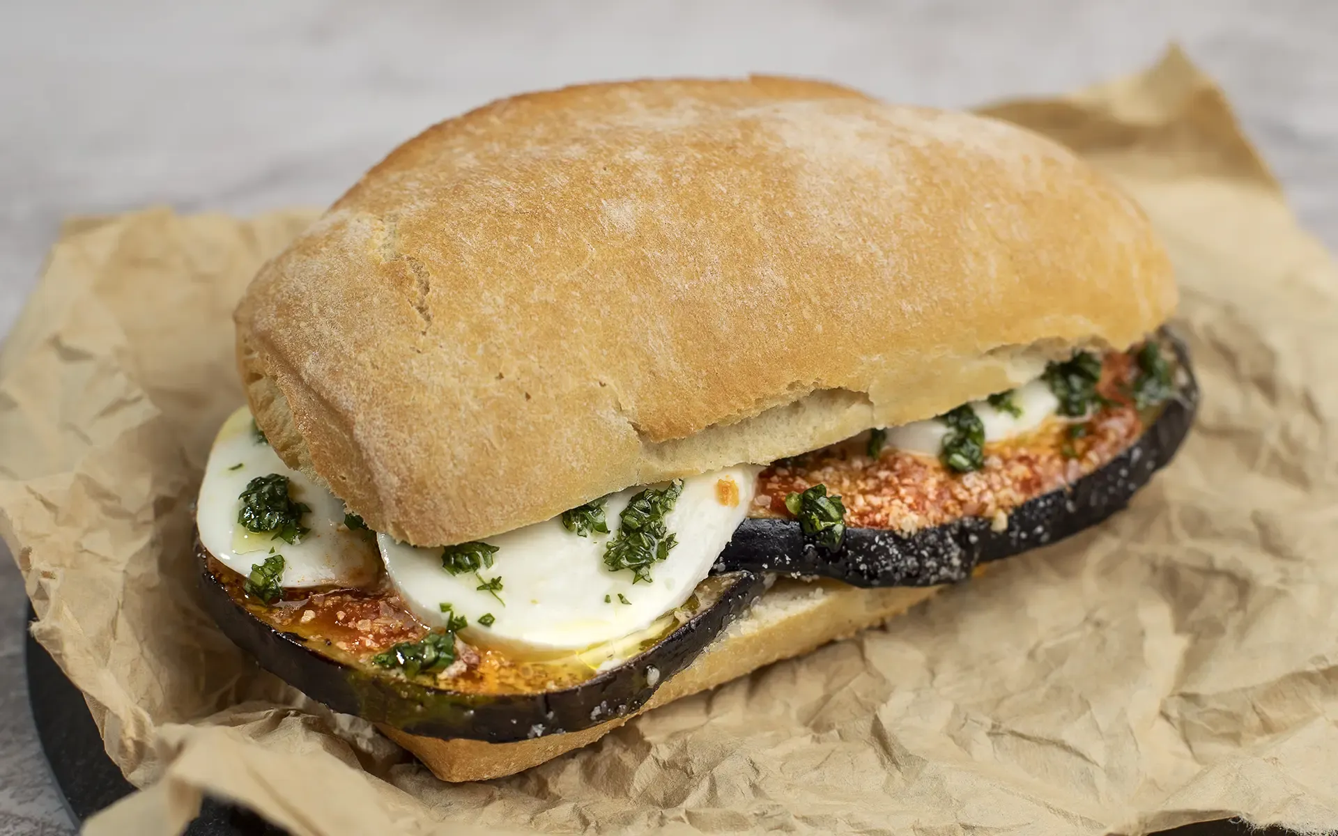 Ciabatta farcita alla parmigiana – Ricette Orogel Food Service