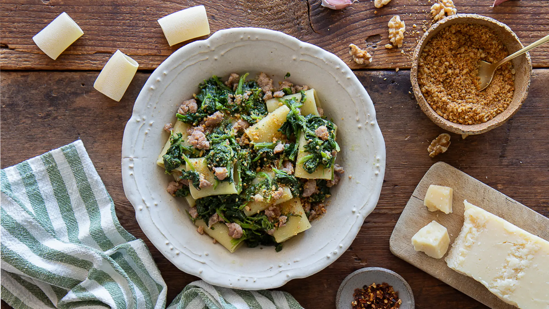 Pasta con i friarielli: ricette, abbinamenti e consigli per un primo piatto ricco di gusto