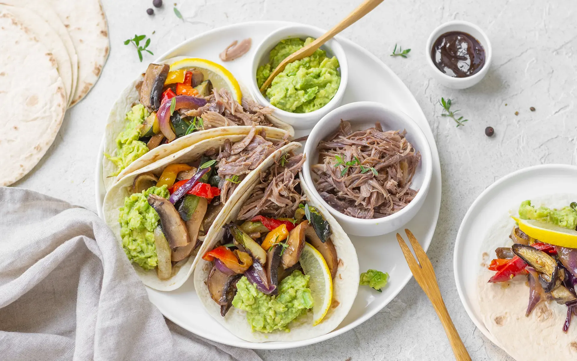 Pulled pork tacos con Tris Grigliato Gusto Ricco Orogel