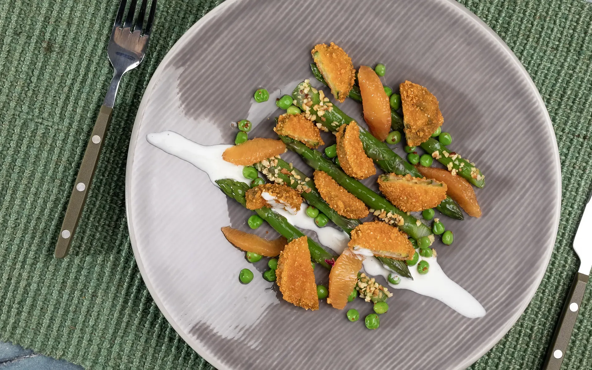 Insalatina di zucchine, asparagi e piselli – Ricette Orogel Food Service